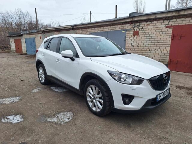 Белый Мазда СХ-5, объемом двигателя 2.2 л и пробегом 230 тыс. км за 11800 $, фото 2 на Automoto.ua