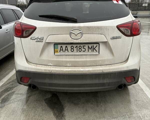 Белый Мазда СХ-5, объемом двигателя 2 л и пробегом 276 тыс. км за 12900 $, фото 2 на Automoto.ua