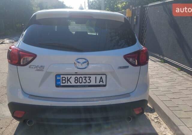 Мазда СХ-5 2012 в Ровно на Automoto.ua Белый Мазда СХ-5, объемом двигателя 2.2 л и пробегом 169 тыс. км за 15000 $, фото 9 на Automoto.ua