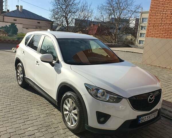 Белый Мазда СХ-5, объемом двигателя 2 л и пробегом 209 тыс. км за 13950 $, фото 7 на Automoto.ua
