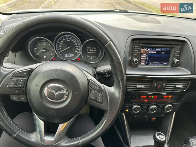 Белый Мазда СХ-5, объемом двигателя 2.2 л и пробегом 226 тыс. км за 14000 $, фото 18 на Automoto.ua