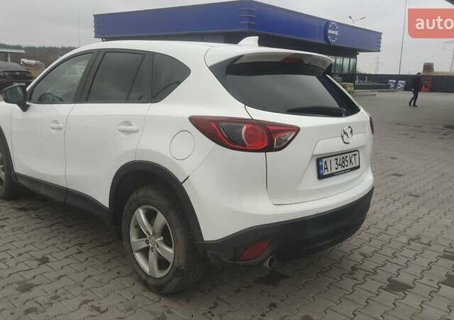 Белый Мазда СХ-5, объемом двигателя 2.2 л и пробегом 159 тыс. км за 12600 $, фото 6 на Automoto.ua