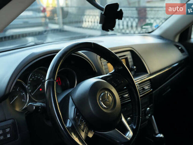 Белый Мазда СХ-5, объемом двигателя 2.2 л и пробегом 220 тыс. км за 13000 $, фото 17 на Automoto.ua