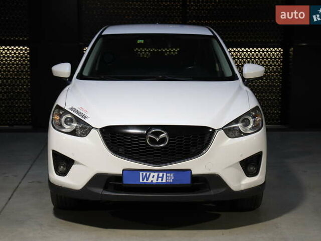 Белый Мазда СХ-5, объемом двигателя 0 л и пробегом 229 тыс. км за 11600 $, фото 1 на Automoto.ua