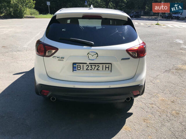 Білий Мазда СХ-5, об'ємом двигуна 2 л та пробігом 143 тис. км за 13900 $, фото 5 на Automoto.ua
