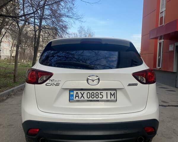 Білий Мазда СХ-5, об'ємом двигуна 2 л та пробігом 176 тис. км за 11000 $, фото 8 на Automoto.ua