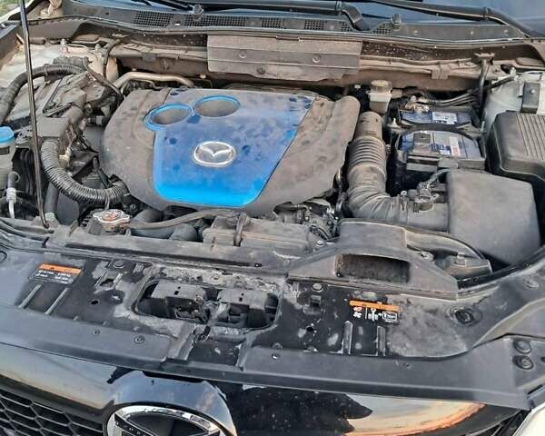 Белый Мазда СХ-5, объемом двигателя 2.2 л и пробегом 232 тыс. км за 12700 $, фото 4 на Automoto.ua