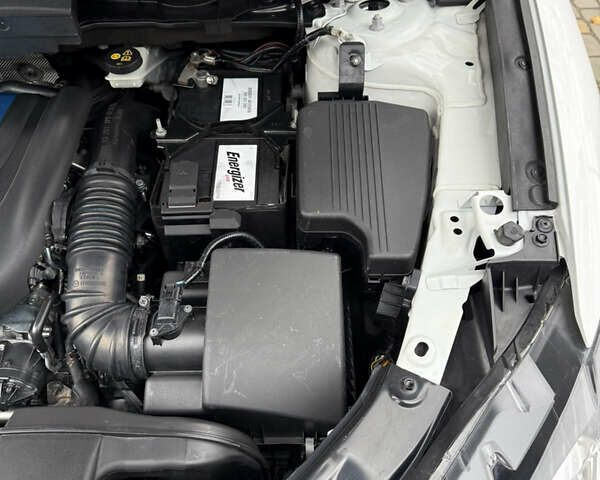 Мазда СХ-5 2012 в Луцке на Automoto.ua Белый Мазда СХ-5, объемом двигателя 2.2 л и пробегом 160 тыс. км за 13900 $, фото 41 на Automoto.ua