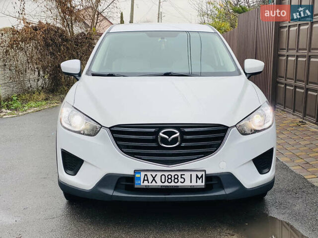 Белый Мазда СХ-5, объемом двигателя 2 л и пробегом 176 тыс. км за 11200 $, фото 6 на Automoto.ua