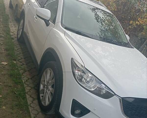 Мазда СХ-5 2012 в Ивано-Франковске на Automoto.ua Белый Мазда СХ-5, объемом двигателя 2 л и пробегом 105 тыс. км за 13600 $, фото 1 на Automoto.ua