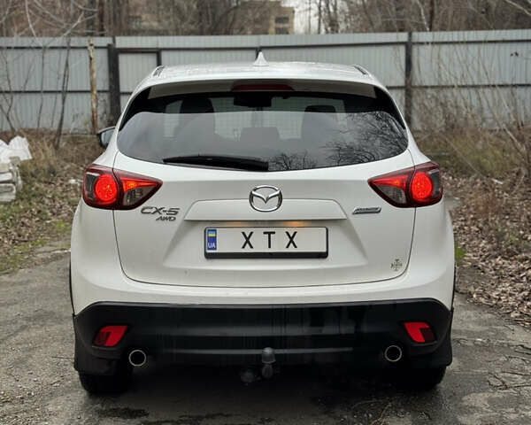 Білий Мазда СХ-5, об'ємом двигуна 2.19 л та пробігом 181 тис. км за 11500 $, фото 5 на Automoto.ua