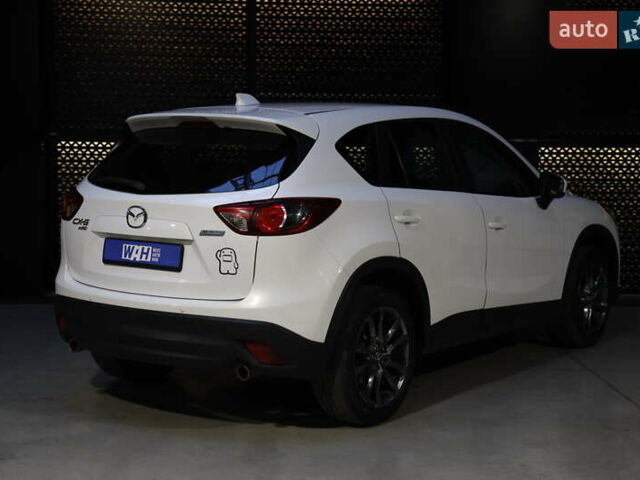 Белый Мазда СХ-5, объемом двигателя 0 л и пробегом 229 тыс. км за 11600 $, фото 3 на Automoto.ua