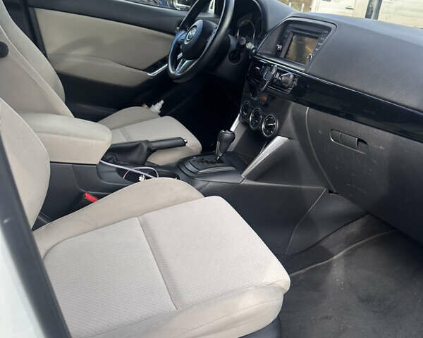 Мазда СХ-5 2012 у Луцьку на Automoto.ua Білий Мазда СХ-5, об'ємом двигуна 2 л та пробігом 152 тис. км за 15000 $, фото 16 на Automoto.ua