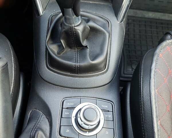 Мазда СХ-5 2012 в Ровно на Automoto.ua Белый Мазда СХ-5, объемом двигателя 2.2 л и пробегом 169 тыс. км за 15000 $, фото 22 на Automoto.ua