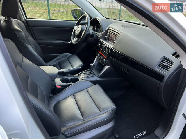 Белый Мазда СХ-5, объемом двигателя 2 л и пробегом 47 тыс. км за 17500 $, фото 33 на Automoto.ua