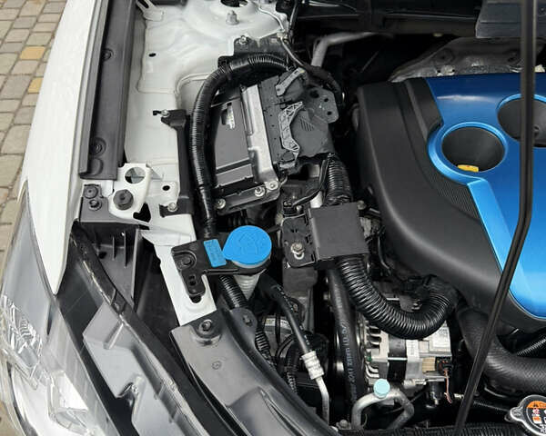 Мазда СХ-5 2012 в Луцке на Automoto.ua Белый Мазда СХ-5, объемом двигателя 2.2 л и пробегом 160 тыс. км за 13900 $, фото 40 на Automoto.ua