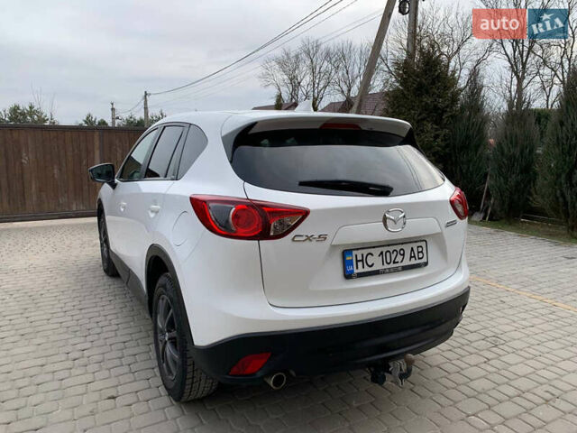 Белый Мазда СХ-5, объемом двигателя 2.2 л и пробегом 215 тыс. км за 12900 $, фото 2 на Automoto.ua