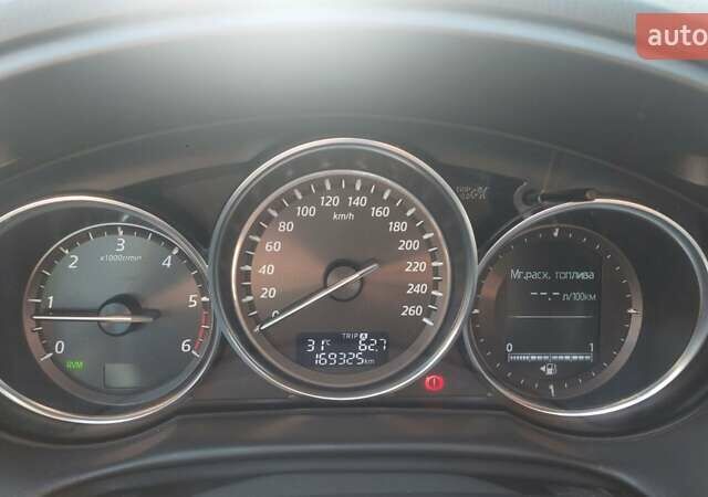 Мазда СХ-5 2012 в Ровно на Automoto.ua Белый Мазда СХ-5, объемом двигателя 2.2 л и пробегом 169 тыс. км за 15000 $, фото 3 на Automoto.ua