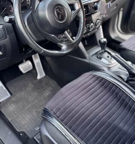 Мазда СХ-5 2012 в Костополе на Automoto.ua Белый Мазда СХ-5, объемом двигателя 2.2 л и пробегом 280 тыс. км за 13000 $, фото 5 на Automoto.ua