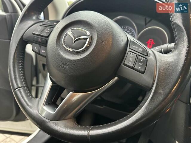 Белый Мазда СХ-5, объемом двигателя 2.2 л и пробегом 199 тыс. км за 12500 $, фото 46 на Automoto.ua