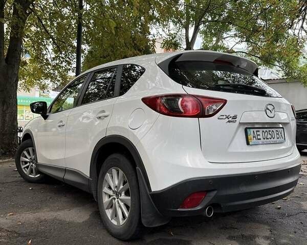 Білий Мазда СХ-5, об'ємом двигуна 2 л та пробігом 250 тис. км за 11500 $, фото 1 на Automoto.ua