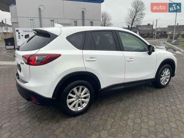Білий Мазда СХ-5, об'ємом двигуна 2.2 л та пробігом 280 тис. км за 12600 $, фото 3 на Automoto.ua