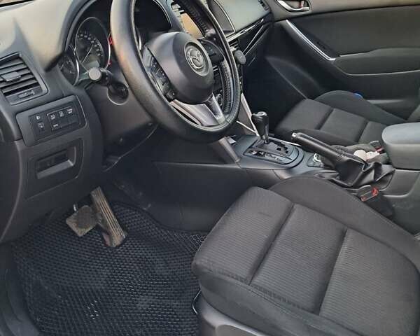 Белый Мазда СХ-5, объемом двигателя 2.2 л и пробегом 232 тыс. км за 12700 $, фото 8 на Automoto.ua