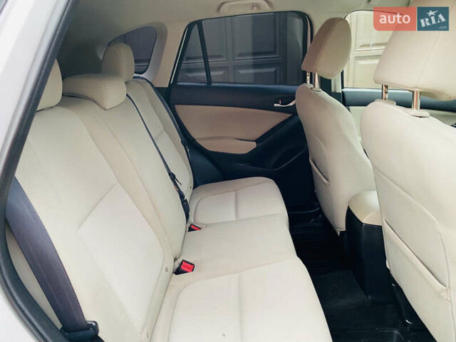 Белый Мазда СХ-5, объемом двигателя 2 л и пробегом 176 тыс. км за 11200 $, фото 13 на Automoto.ua