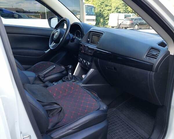 Мазда СХ-5 2012 в Ровно на Automoto.ua Белый Мазда СХ-5, объемом двигателя 2.2 л и пробегом 169 тыс. км за 15000 $, фото 15 на Automoto.ua