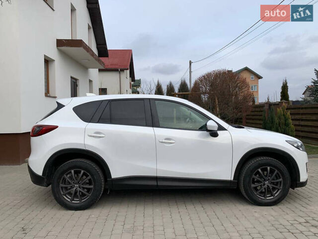 Белый Мазда СХ-5, объемом двигателя 2.2 л и пробегом 215 тыс. км за 12900 $, фото 5 на Automoto.ua