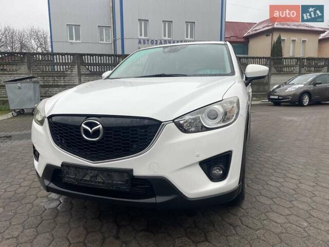 Білий Мазда СХ-5, об'ємом двигуна 2.2 л та пробігом 280 тис. км за 12600 $, фото 6 на Automoto.ua