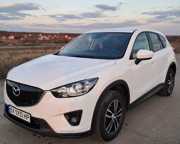 Белый Мазда СХ-5, объемом двигателя 2.2 л и пробегом 232 тыс. км за 12700 $, фото 3 на Automoto.ua
