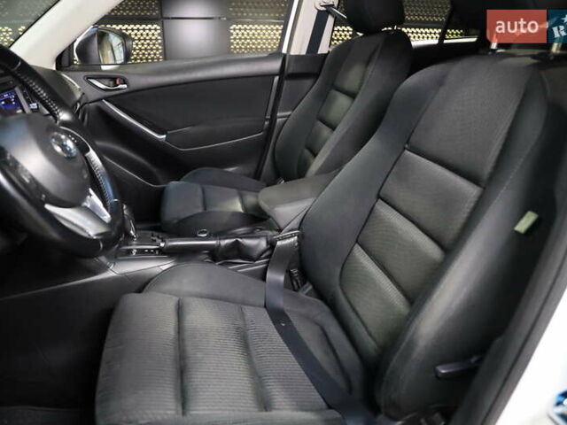 Белый Мазда СХ-5, объемом двигателя 0 л и пробегом 229 тыс. км за 11600 $, фото 21 на Automoto.ua