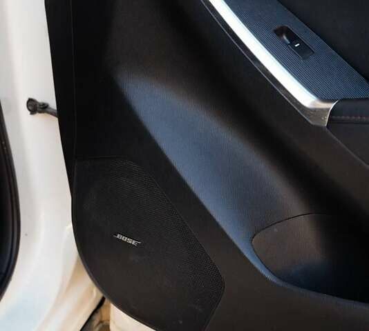 Белый Мазда СХ-5, объемом двигателя 2.19 л и пробегом 220 тыс. км за 13900 $, фото 5 на Automoto.ua