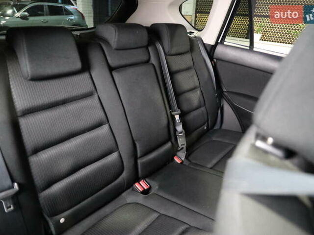 Белый Мазда СХ-5, объемом двигателя 0 л и пробегом 229 тыс. км за 11600 $, фото 31 на Automoto.ua