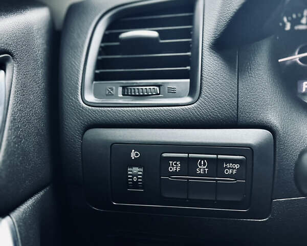 Белый Мазда СХ-5, объемом двигателя 2 л и пробегом 115 тыс. км за 13499 $, фото 26 на Automoto.ua