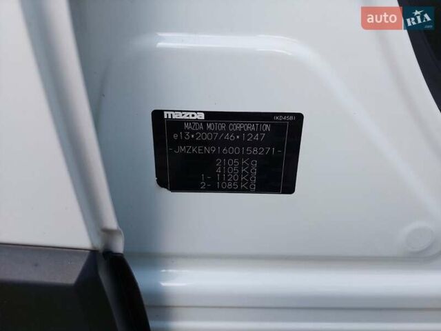 Мазда СХ-5 2012 в Ровно на Automoto.ua Белый Мазда СХ-5, объемом двигателя 2.2 л и пробегом 169 тыс. км за 15000 $, фото 12 на Automoto.ua