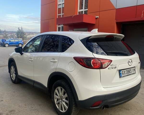 Білий Мазда СХ-5, об'ємом двигуна 2 л та пробігом 176 тис. км за 11000 $, фото 2 на Automoto.ua