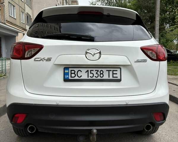 Белый Мазда СХ-5, объемом двигателя 2.2 л и пробегом 167 тыс. км за 13000 $, фото 25 на Automoto.ua