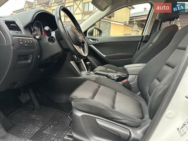 Белый Мазда СХ-5, объемом двигателя 2.2 л и пробегом 199 тыс. км за 12500 $, фото 22 на Automoto.ua