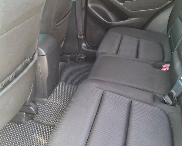 Белый Мазда СХ-5, объемом двигателя 2 л и пробегом 268 тыс. км за 11500 $, фото 12 на Automoto.ua