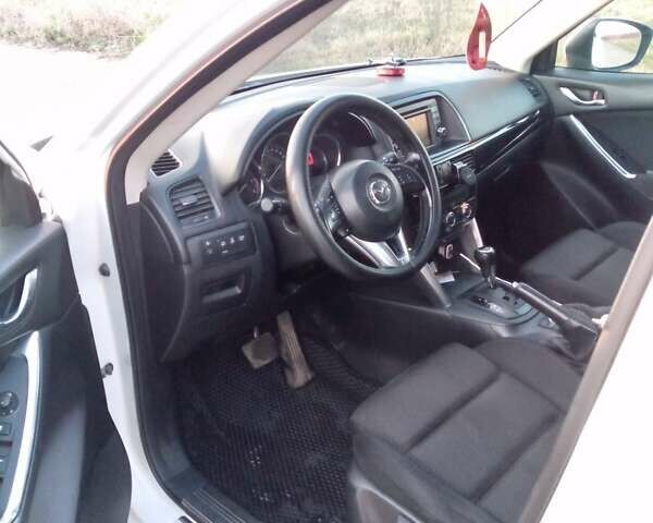 Белый Мазда СХ-5, объемом двигателя 2.2 л и пробегом 232 тыс. км за 12700 $, фото 22 на Automoto.ua