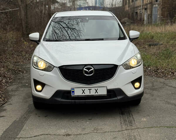 Білий Мазда СХ-5, об'ємом двигуна 2.19 л та пробігом 181 тис. км за 11500 $, фото 1 на Automoto.ua