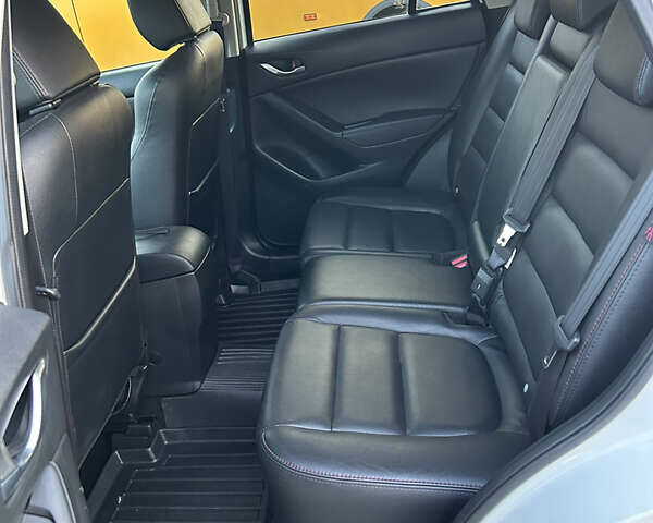 Білий Мазда СХ-5, об'ємом двигуна 2.2 л та пробігом 210 тис. км за 13900 $, фото 28 на Automoto.ua