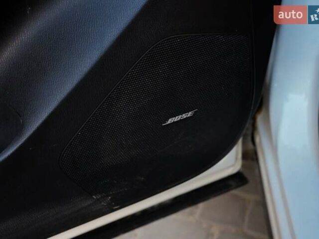 Белый Мазда СХ-5, объемом двигателя 2.19 л и пробегом 220 тыс. км за 13900 $, фото 12 на Automoto.ua