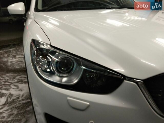 Білий Мазда СХ-5, об'ємом двигуна 2.2 л та пробігом 189 тис. км за 14000 $, фото 24 на Automoto.ua