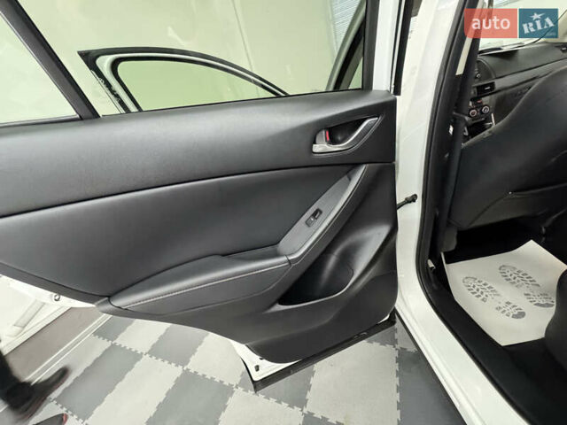 Белый Мазда СХ-5, объемом двигателя 2.2 л и пробегом 194 тыс. км за 13999 $, фото 49 на Automoto.ua
