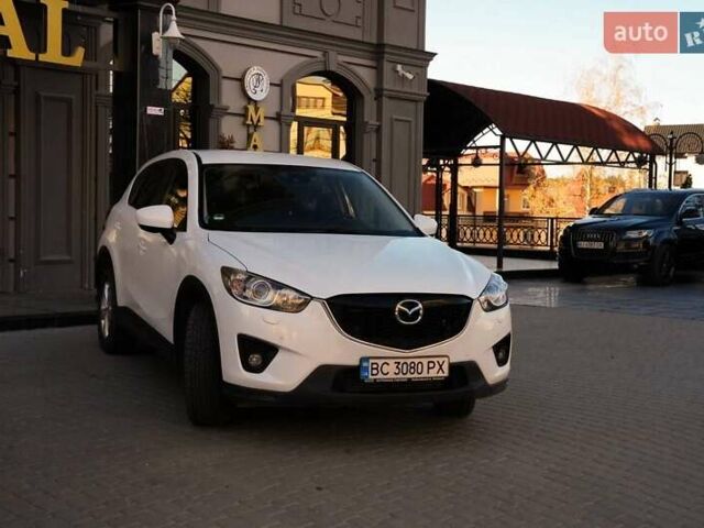 Белый Мазда СХ-5, объемом двигателя 2.19 л и пробегом 220 тыс. км за 13900 $, фото 1 на Automoto.ua