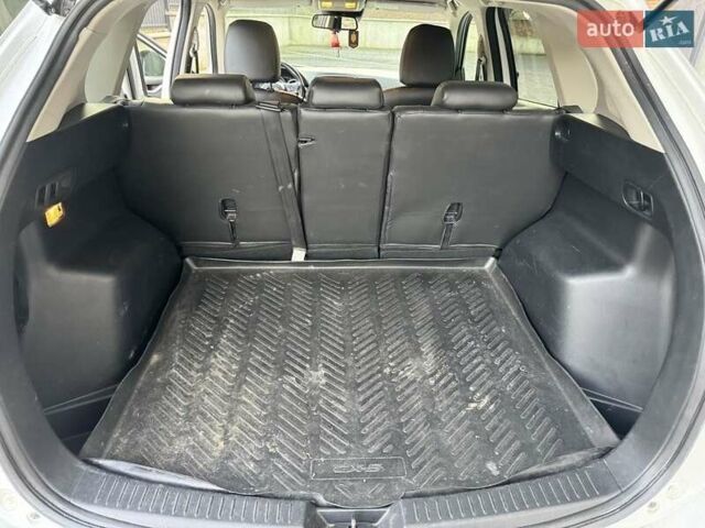 Белый Мазда СХ-5, объемом двигателя 2.2 л и пробегом 190 тыс. км за 15500 $, фото 16 на Automoto.ua