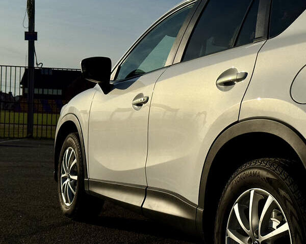 Белый Мазда СХ-5, объемом двигателя 2.2 л и пробегом 231 тыс. км за 13450 $, фото 6 на Automoto.ua